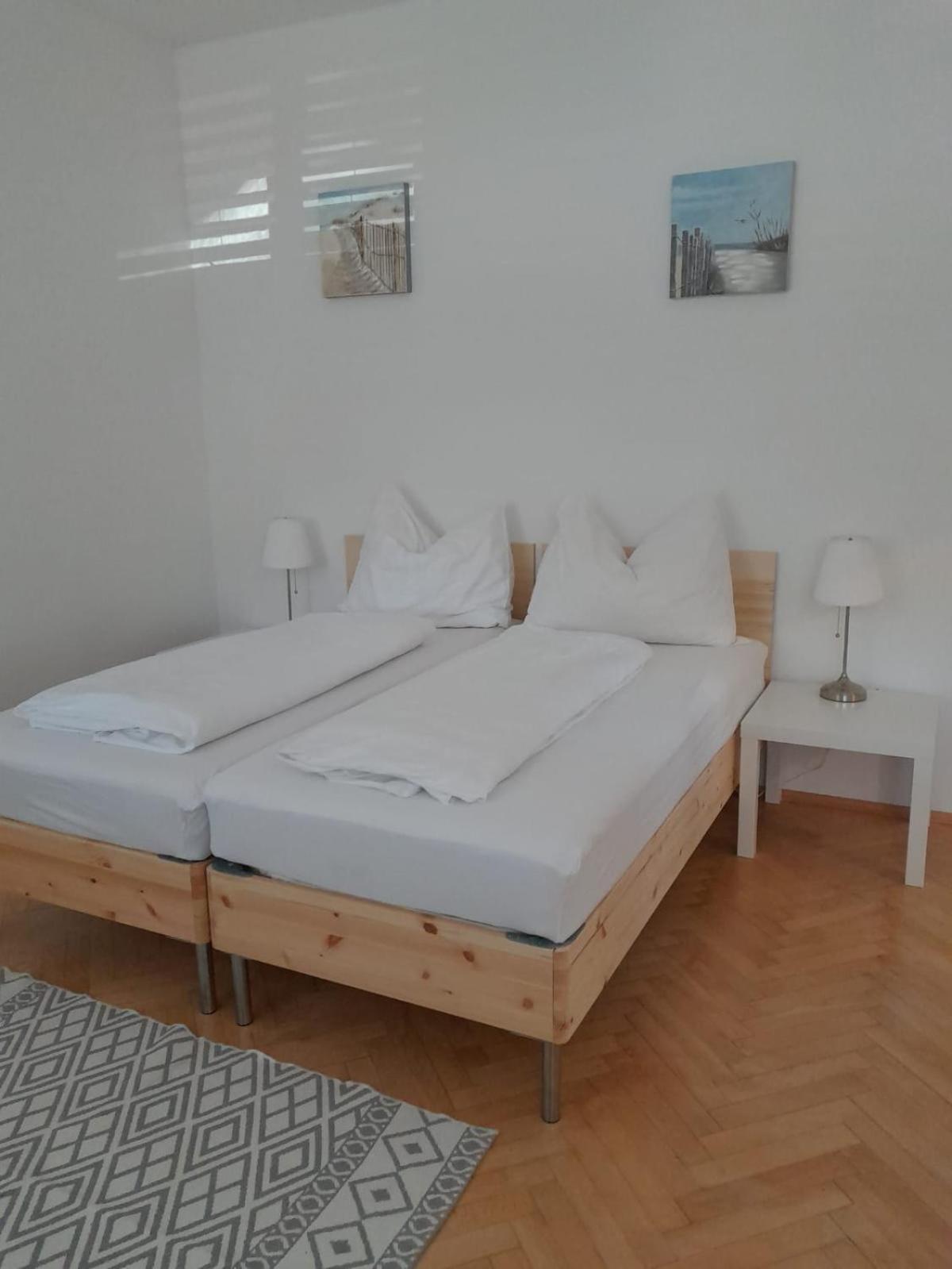 Haus Semmi Apartment Fuerstenfeld Bagian luar foto